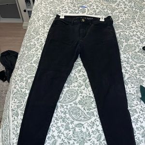 American Eagle Black High Rise Jegging